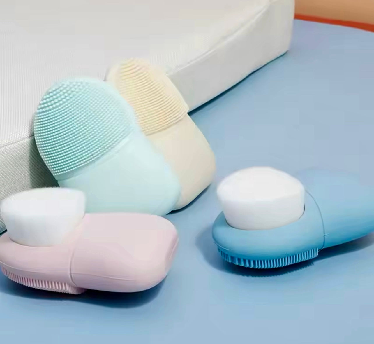Double-Head Silicone Face Wash Brush Manual Pore Cleansing & Makeup Remover