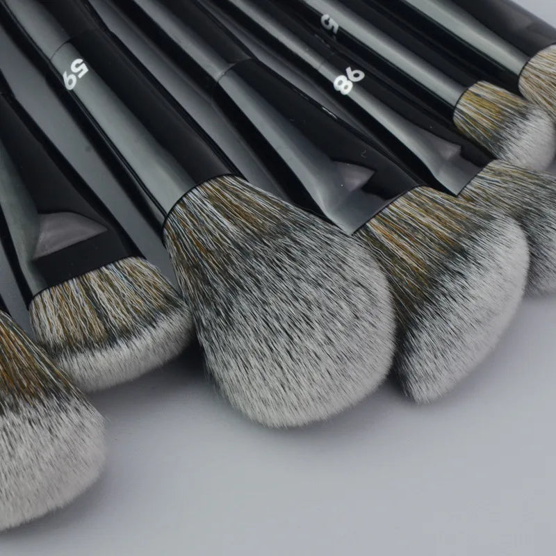 1pc Precision Powder Makeup Brush #59 – Soft Round Head Brush for Setting, Blush & Bronzer Application