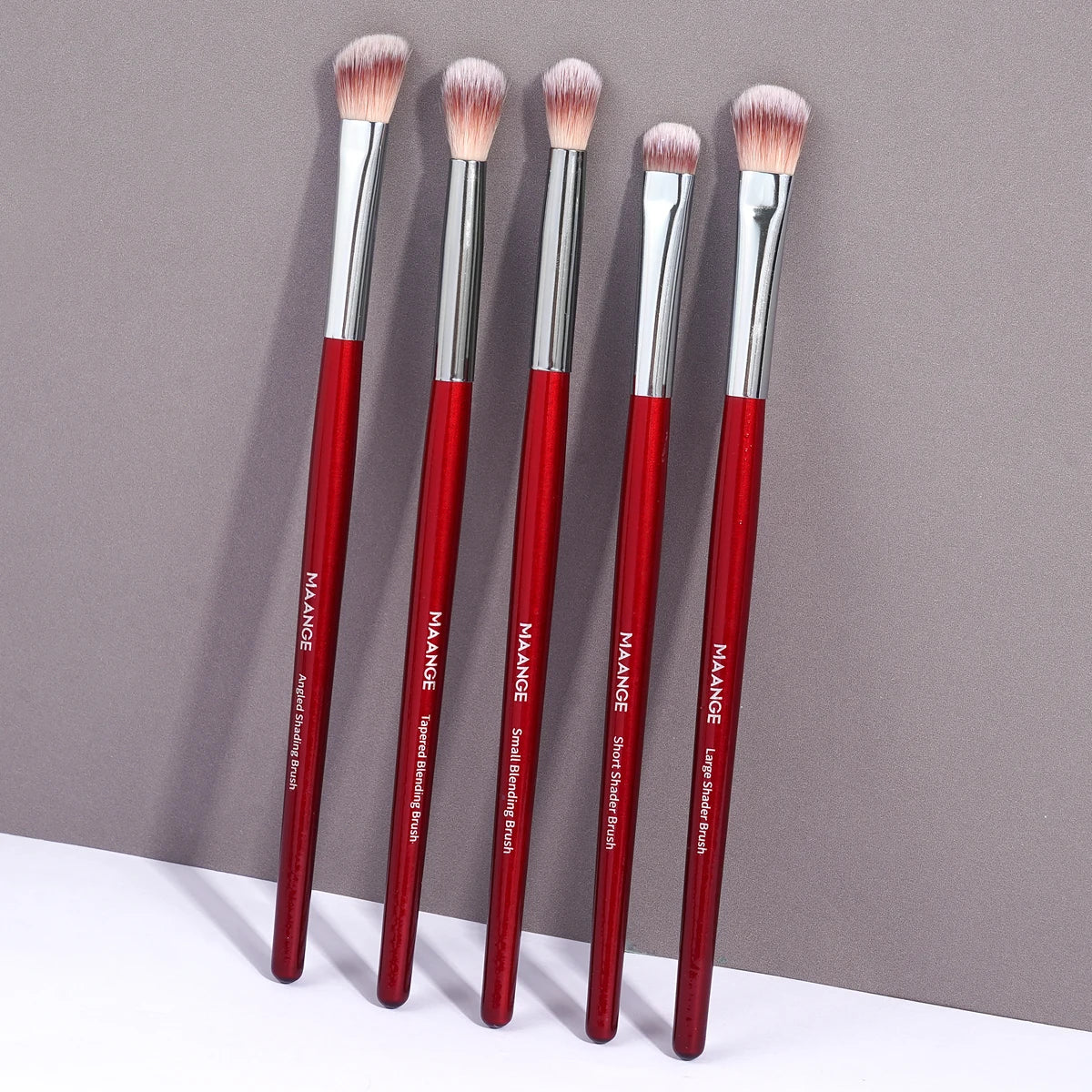MAANGE 5-Piece Luxury Eyeshadow Brush Set – Soft Bristles & Portable Beauty Tools