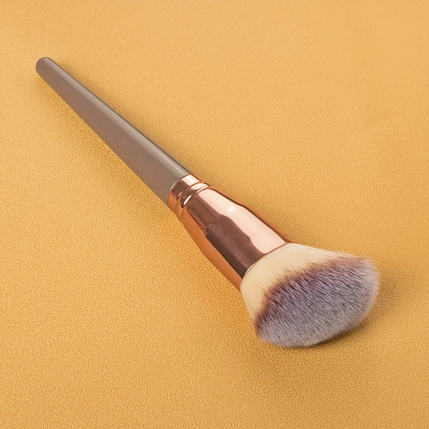 Premium Contour Brush – Face Makeup Brush for Blending & Defining Cheeks, Forehead, Jaw & Nose