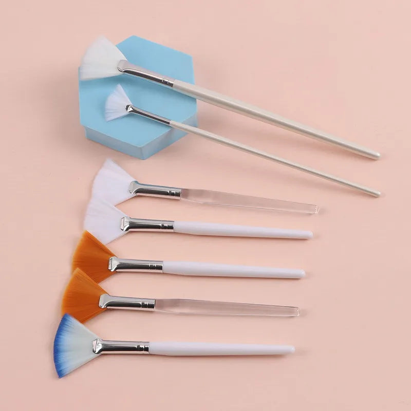 1/8pcs Fan Acid Facial Brush Set – Soft Portable Mask Brushes for Skin Care & Beauty Salon Use