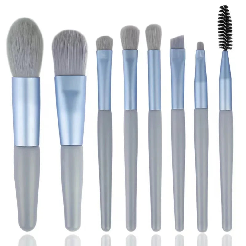 8-Piece Makeup Brush Set – Portable Foundation, Blush & Concealer Beauty Tools