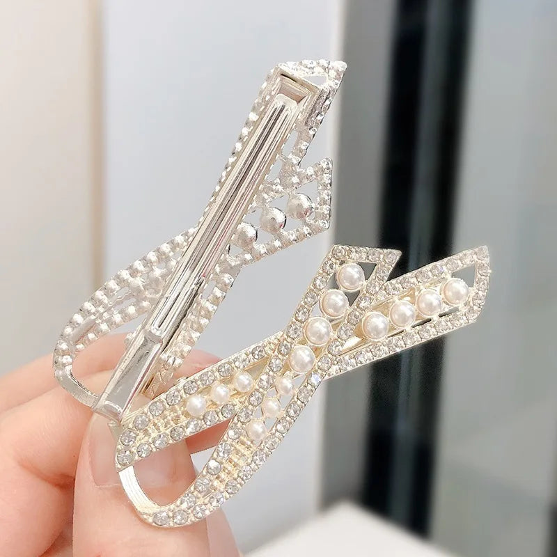 5PCS Elegant Metal & Pearl Hair Clip Set – BB, Bangs, Chopped Hair Clips for Girls & Women