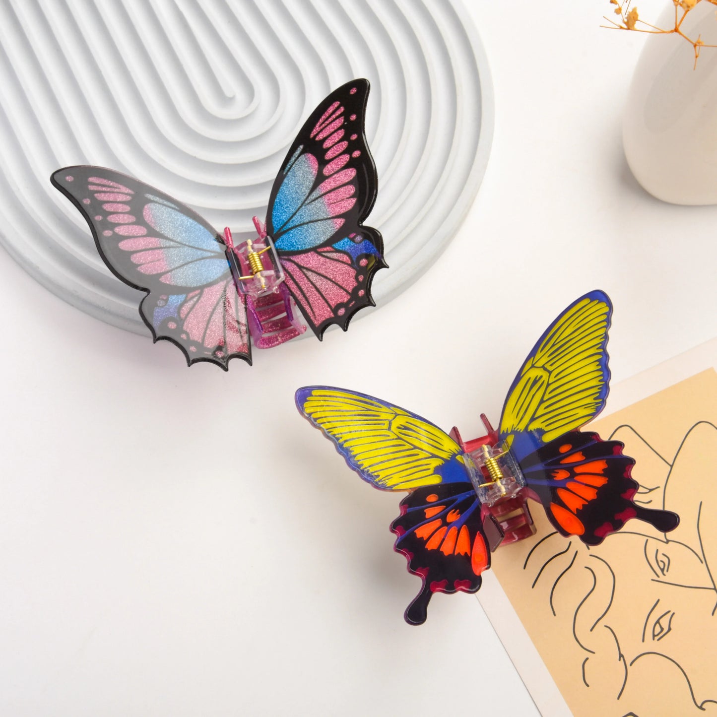 DuoShang Sweet Colorful Butterfly Hair Claw – Large Acrylic Simulated Butterfly Hair Clip for Women