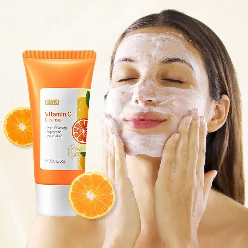 Vitamin C Facial Cleanser – Deep Cleansing, Moisturizing, Blackhead Removal Skincare Foam