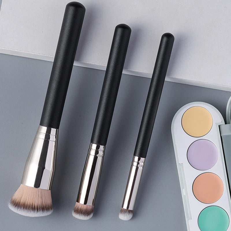 Seamless Foundation & Concealer Brush