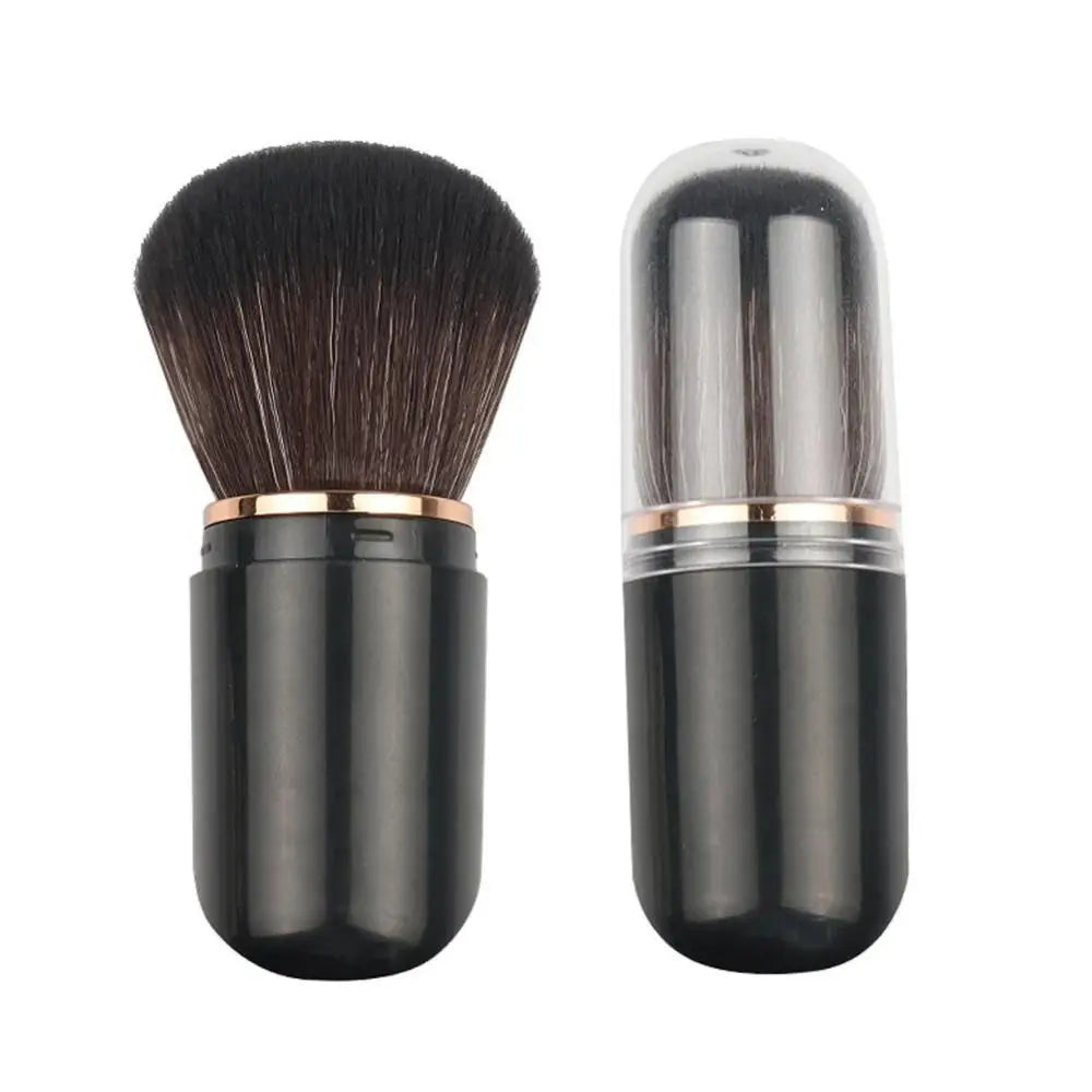Luxury Retractable Kabuki Brush – Compact, Multifunctional & Elegant
