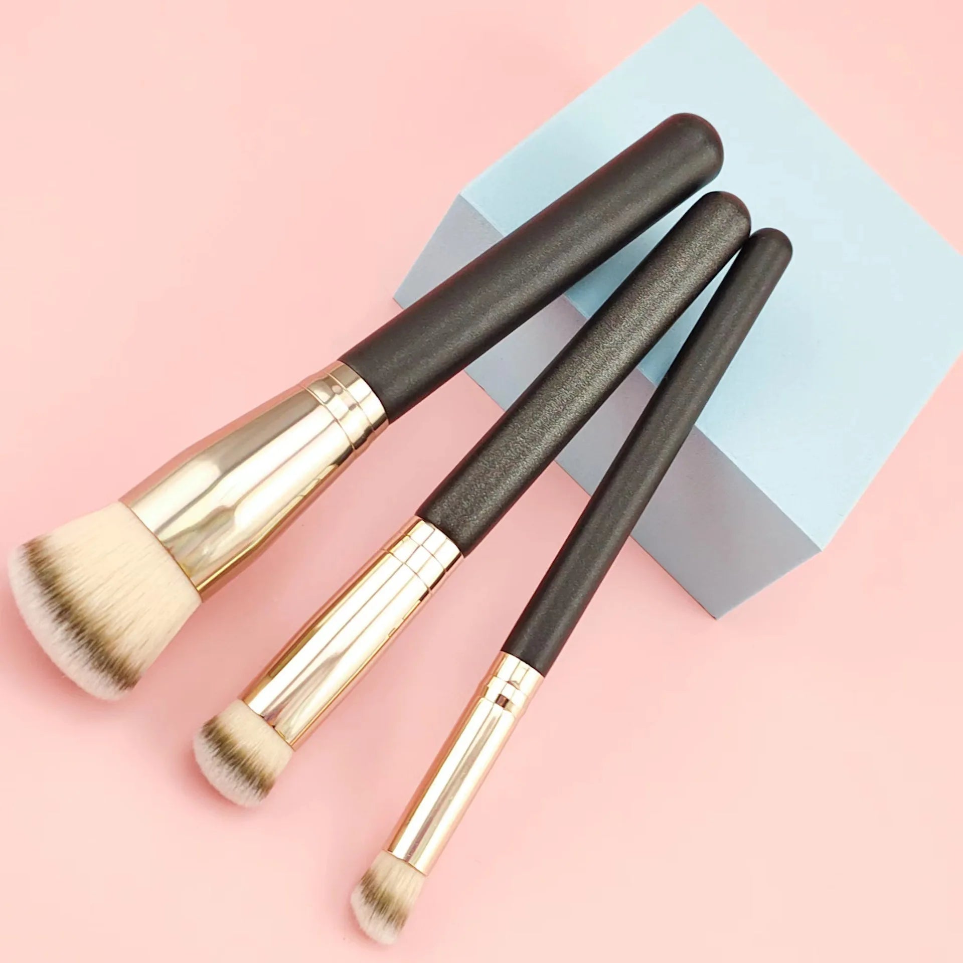 Concealer & Foundation Makeup Brush Set – Soft, Fine Bristles