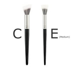 Multifunctional Stippling Makeup Brush – Foundation, Blush & Concealer