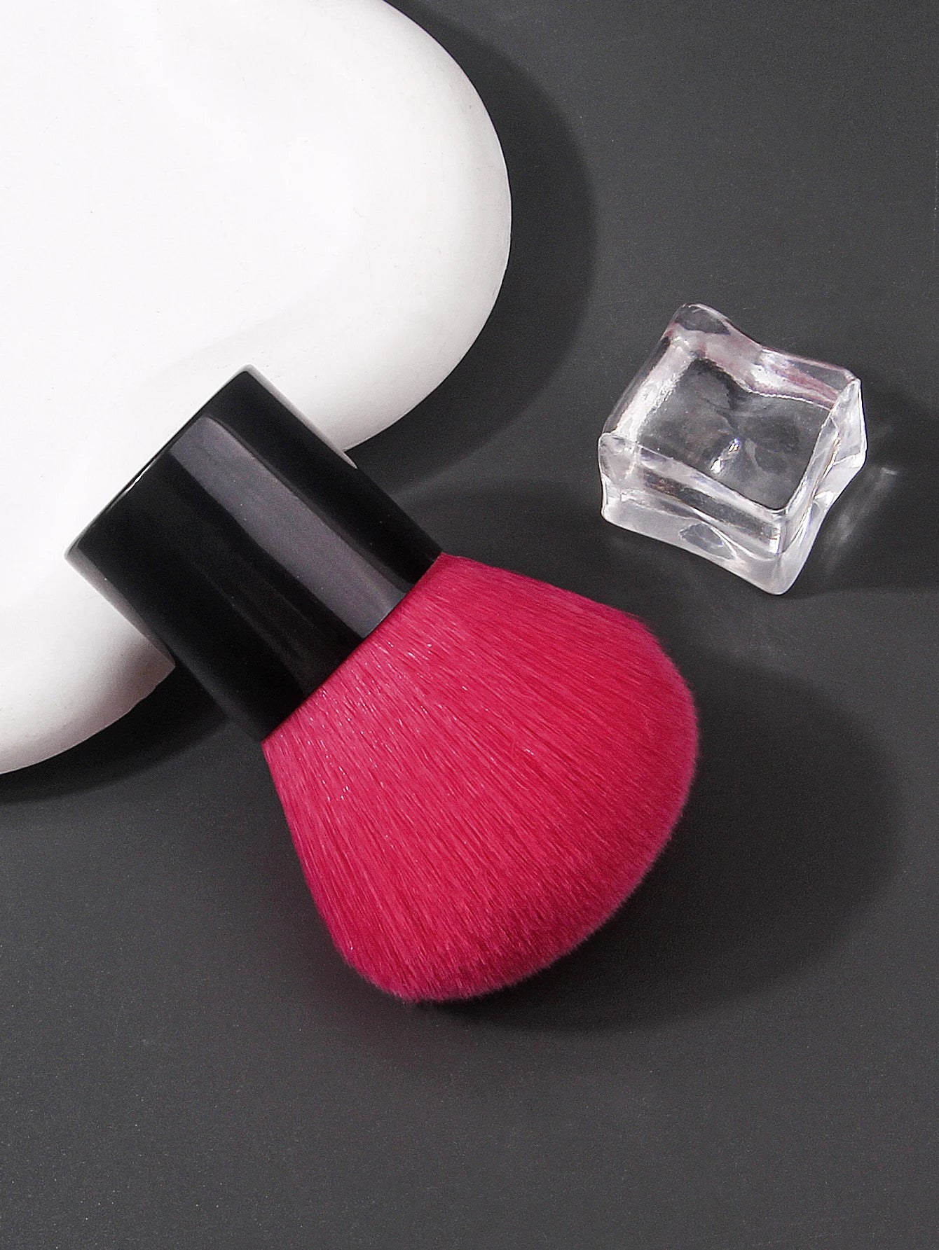 Kabuki Makeup Brush – Multi-Purpose Face Tool for Foundation, Powder & Blush