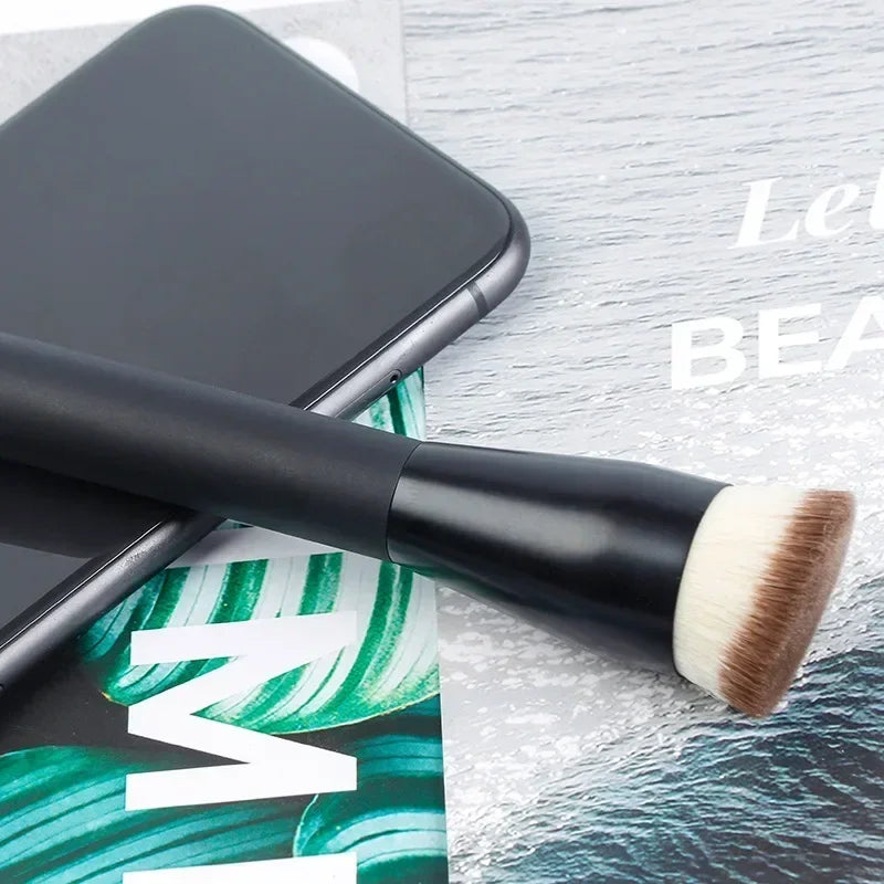 Flat Top Foundation Makeup Brush – Flat Angled Synthetic Hair Brush for Liquid, Cream, Bronzer & Contour Application