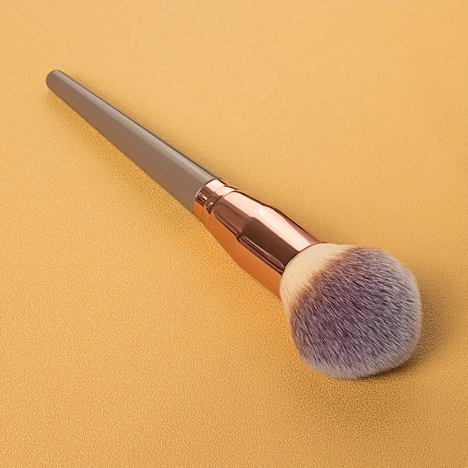 Large Face Brush for Powder, Foundation & Blush