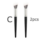 Multifunctional Stippling Makeup Brush – Foundation, Blush & Concealer