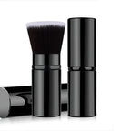 Premium Retractable Kabuki Brush – Blusher, Powder & Concealer Applicator
