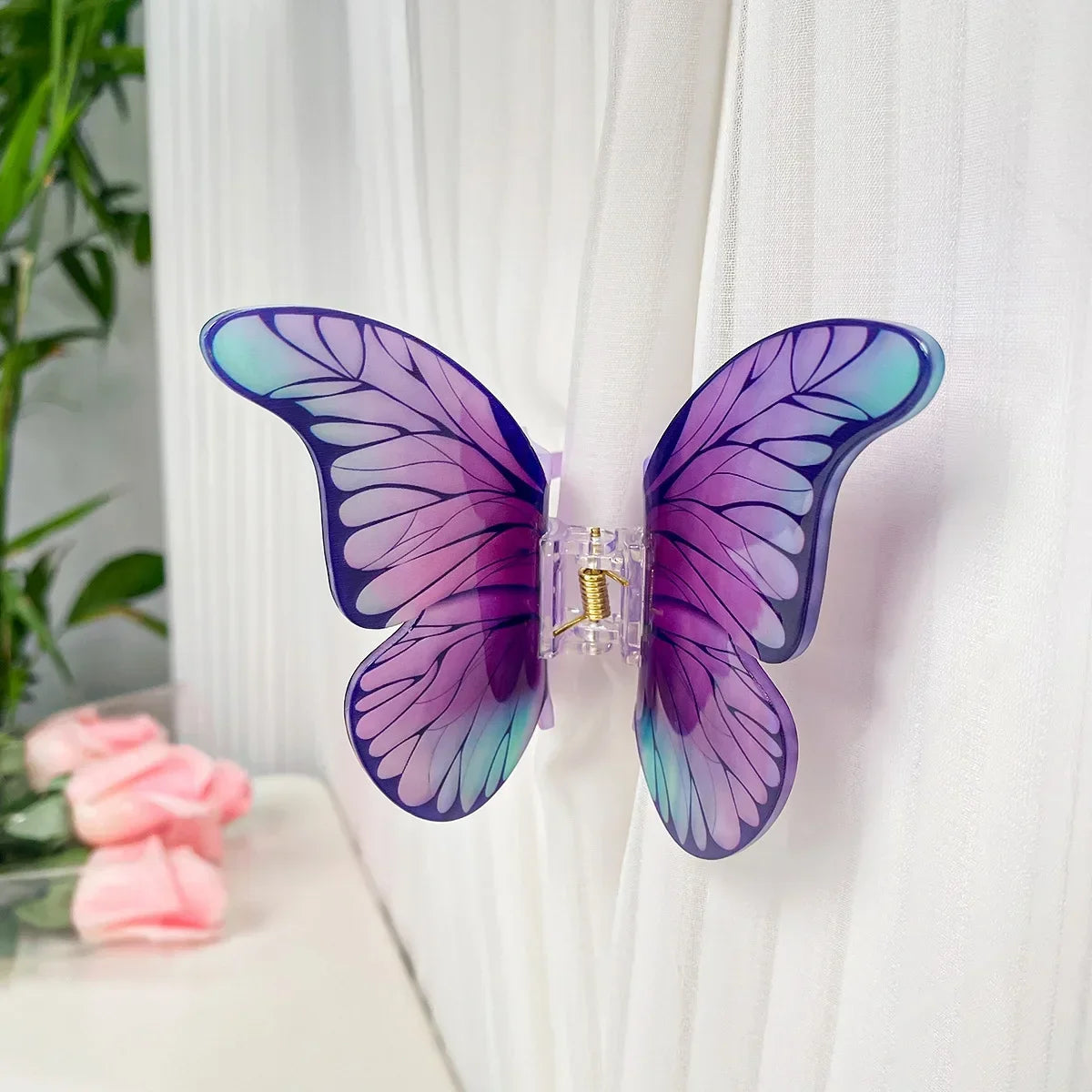 DuoShang Sweet Simulated Butterfly Hair Claw – Colorful Acrylic Hair Clip for Women