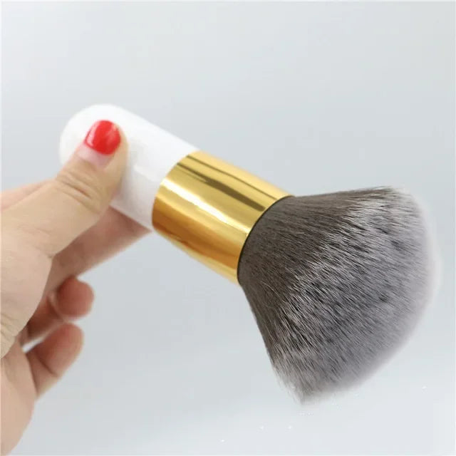 Professional Loose Powder Brush – Large, Multifunctional for Blush, Sculpting & Bronzer