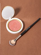 High-Gloss Powder Blush Brush – Soft, Easy-Apply Makeup Tool