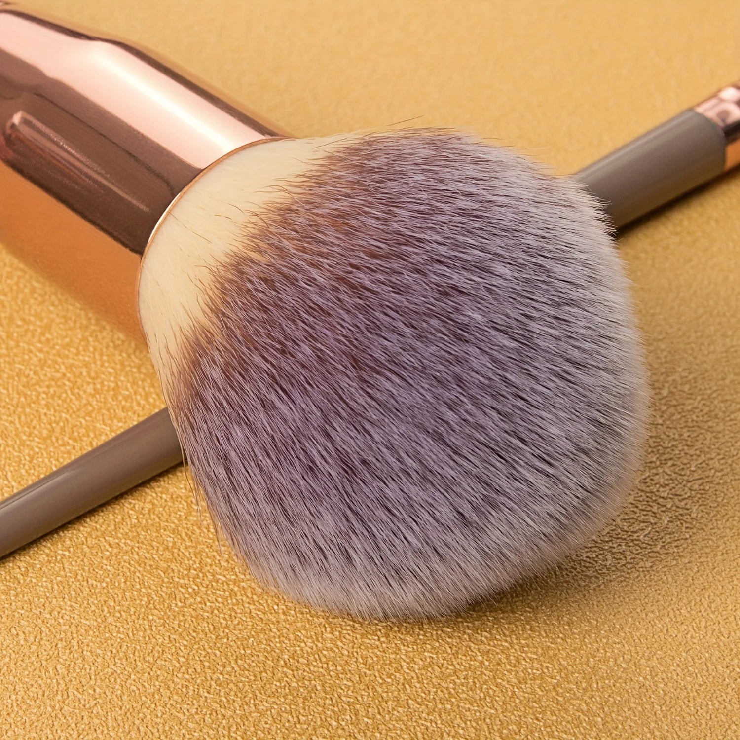 Large Face Brush for Powder, Foundation & Blush