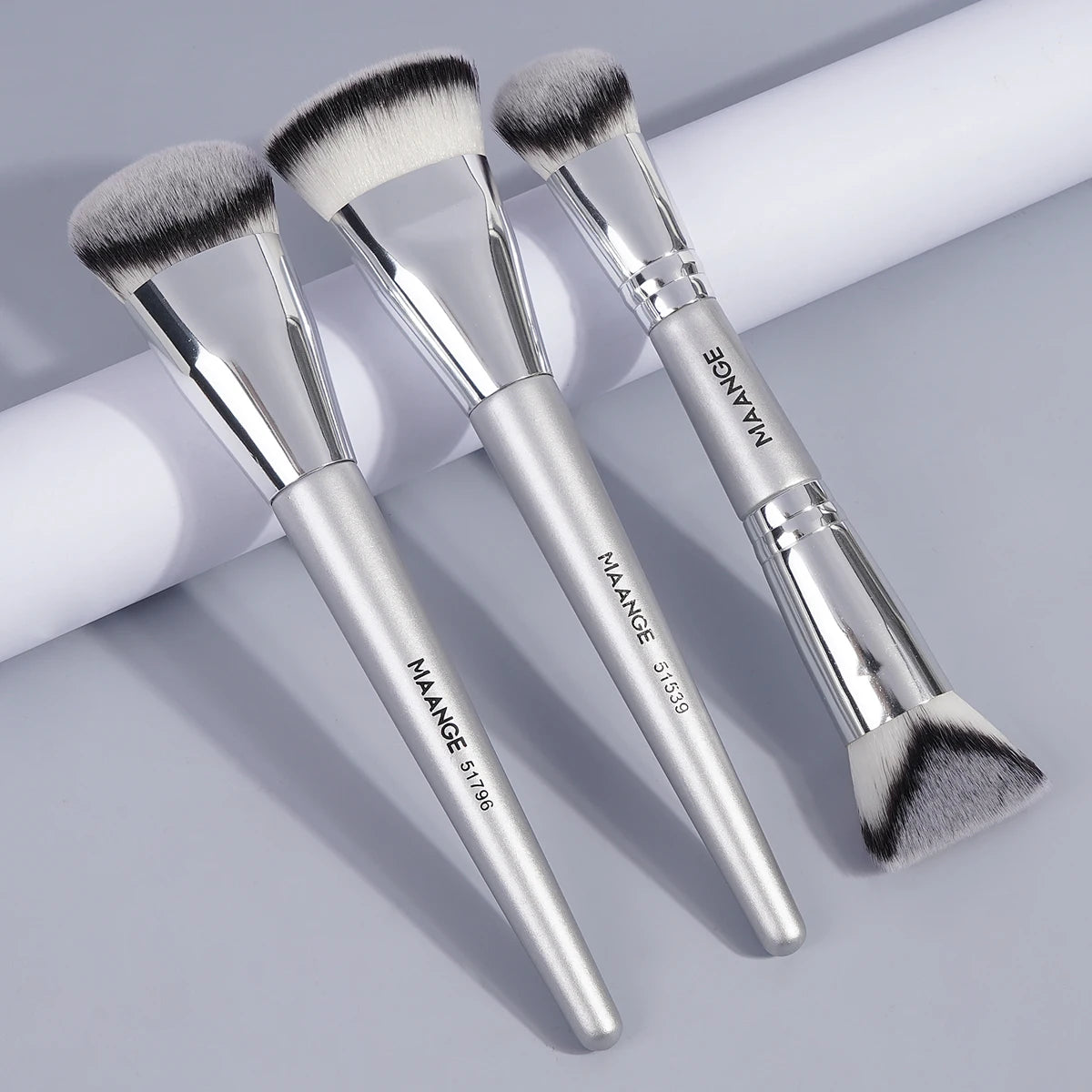 Double-Head Makeup Brushes Set – Foundation, Powder, Concealer, Blusher & Bronzer Skin-Friendly Makeup Tools