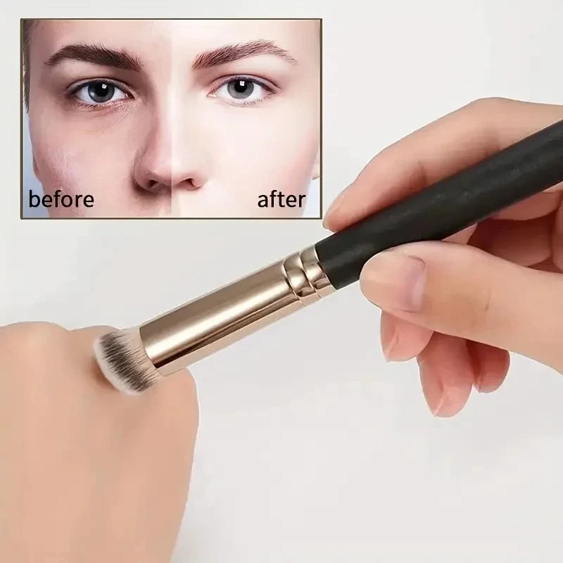 Seamless Foundation & Concealer Brush
