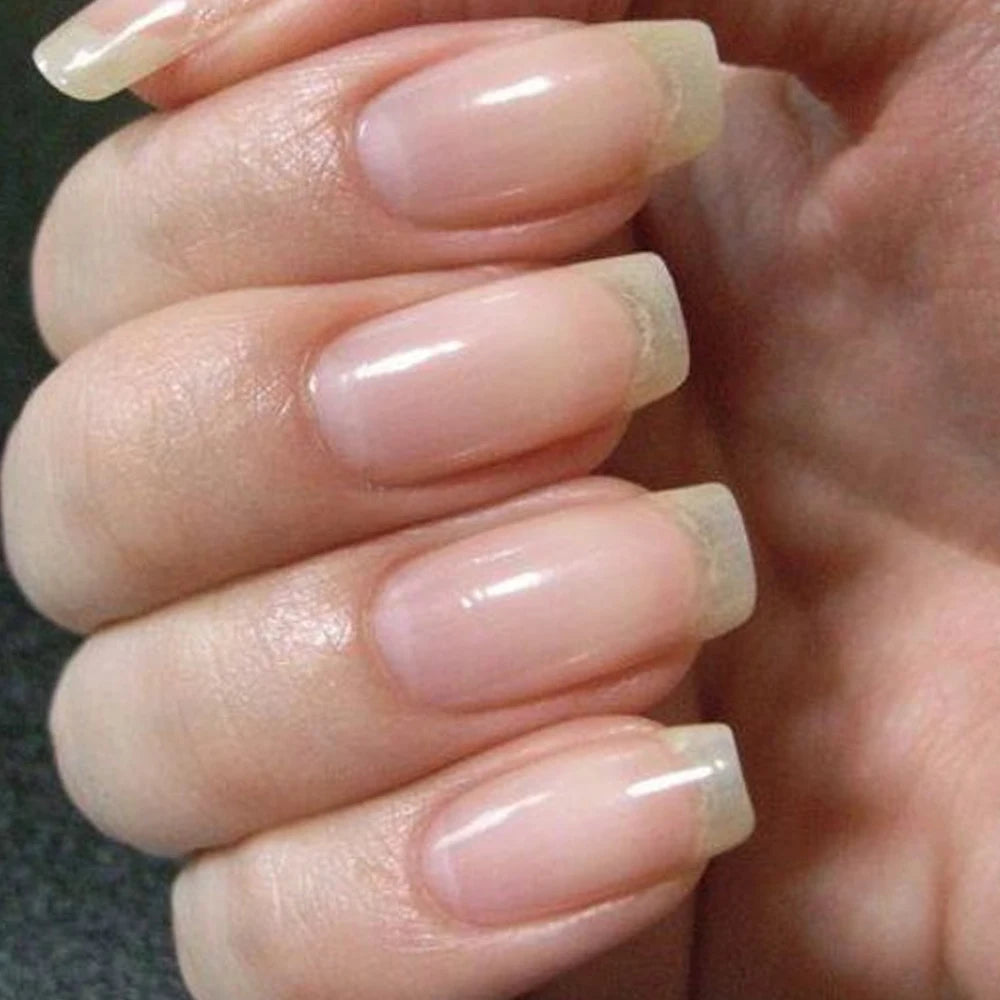 Natural Nail Lacquer Base Coat – Quick Dry & High Shine