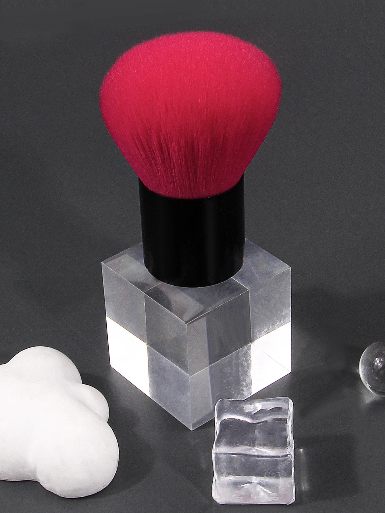 Kabuki Makeup Brush – Multi-Purpose Face Tool for Foundation, Powder & Blush