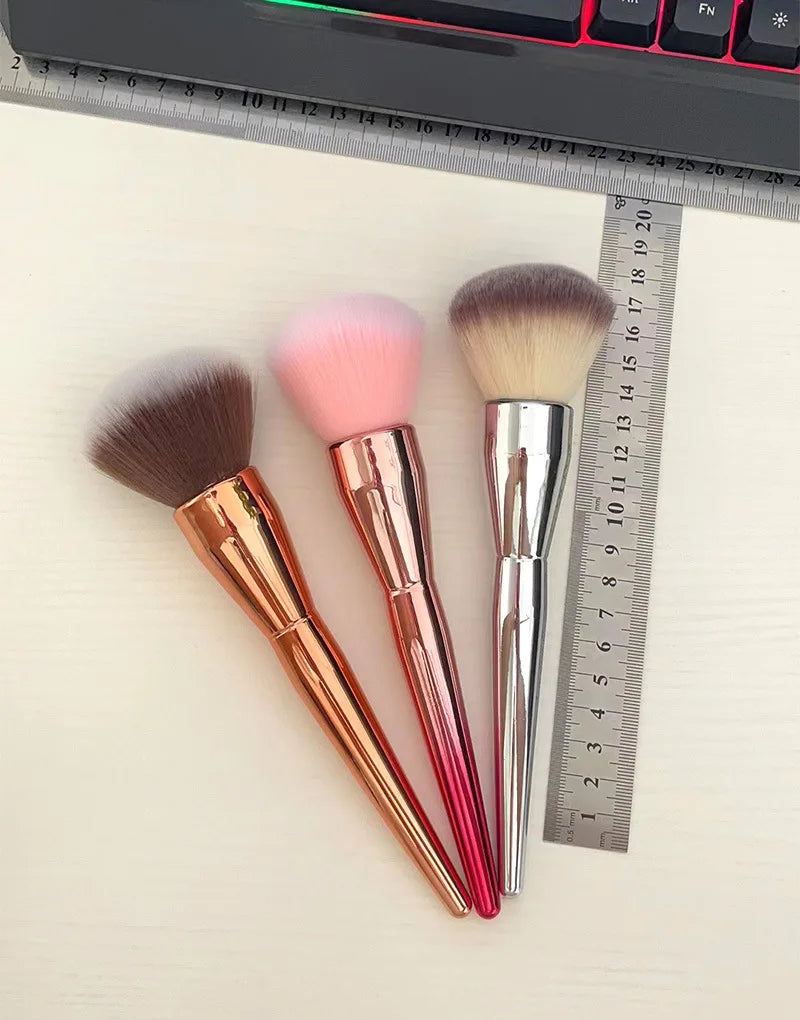 Ultra-Soft Large Loose Powder Brush – Beauty Tool
