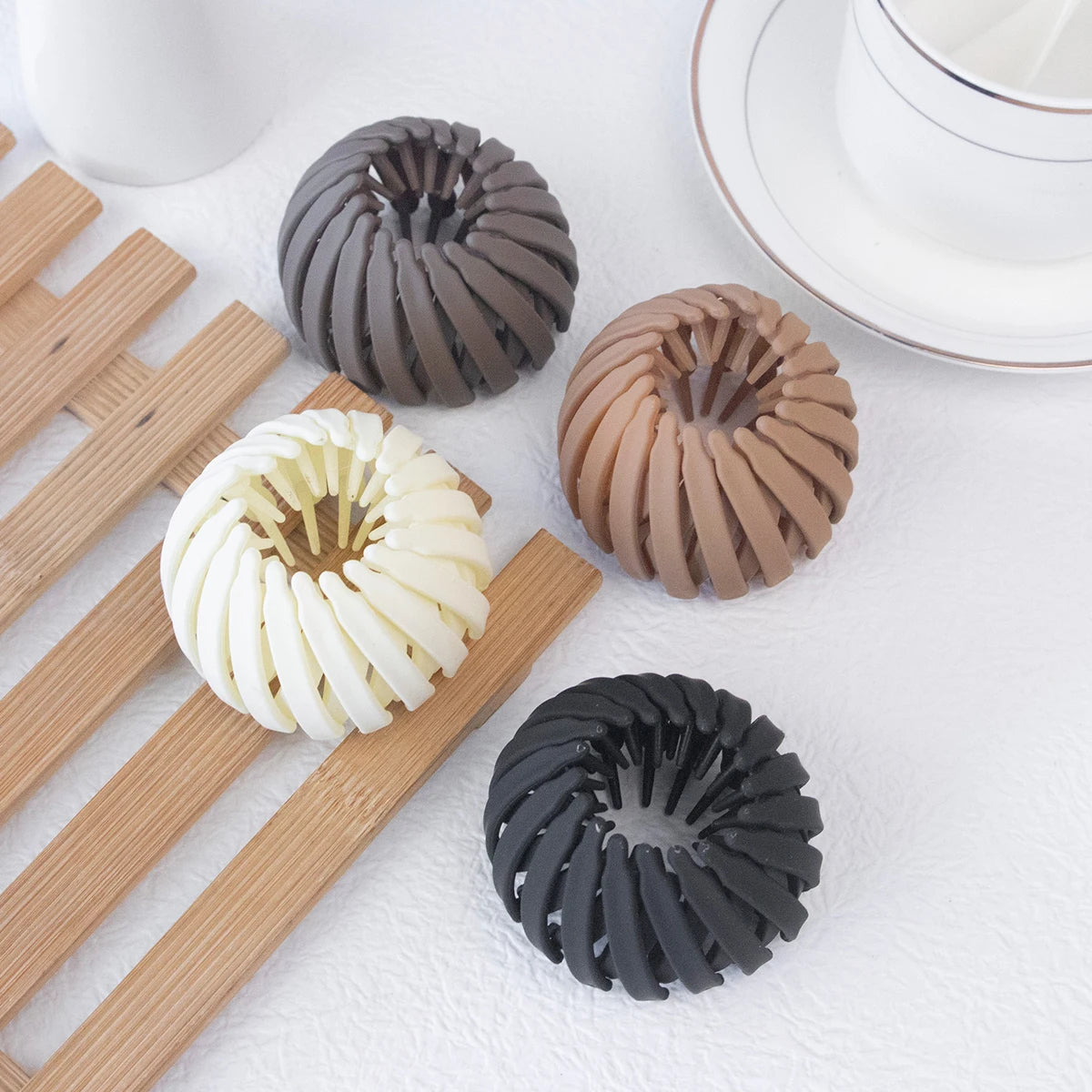 1PC/4PCS/7PCS Fashion Matte Bird Nest Hair Claw Clips – Stylish Ponytail Hair Accessories for Women & Girls